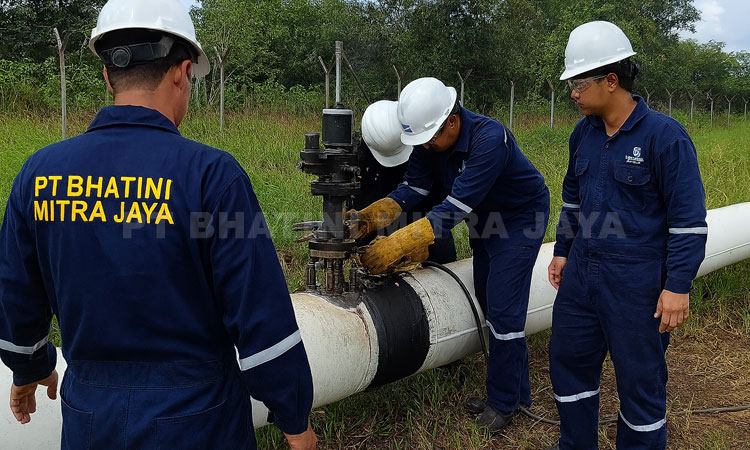 image of Hot Tapping
